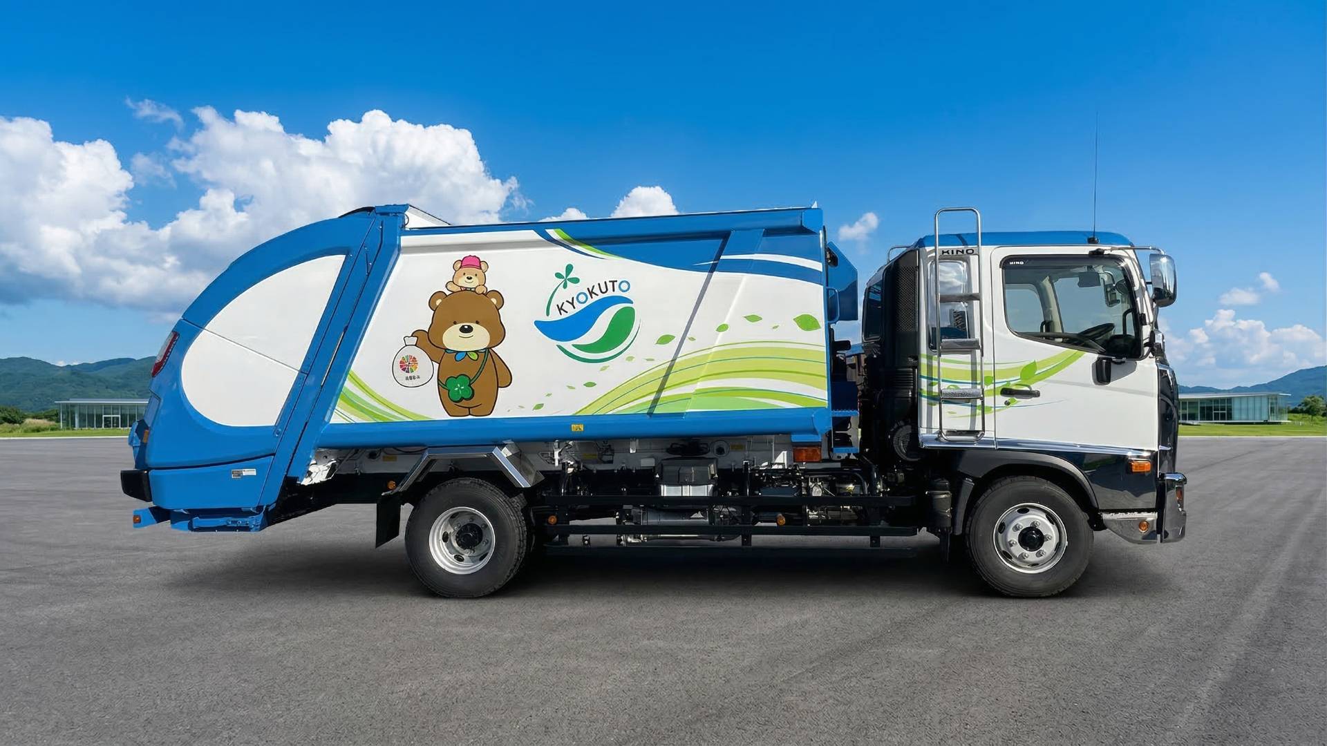 クマのイラスト入り塵芥車